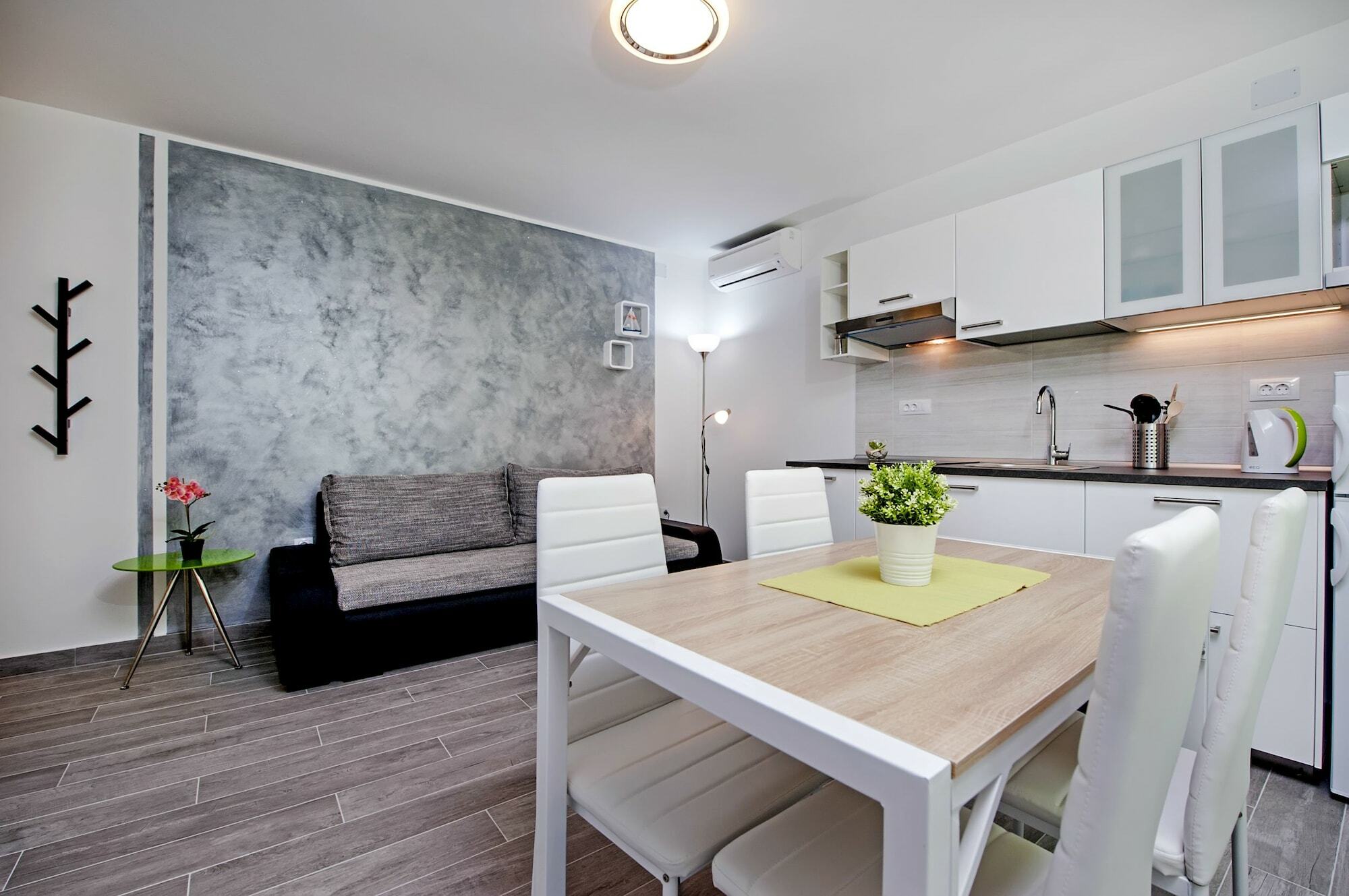 Apartment And Studio Tereza Rovinj Eksteriør bilde